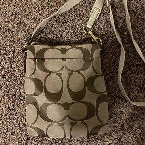Coach crossbody purse.